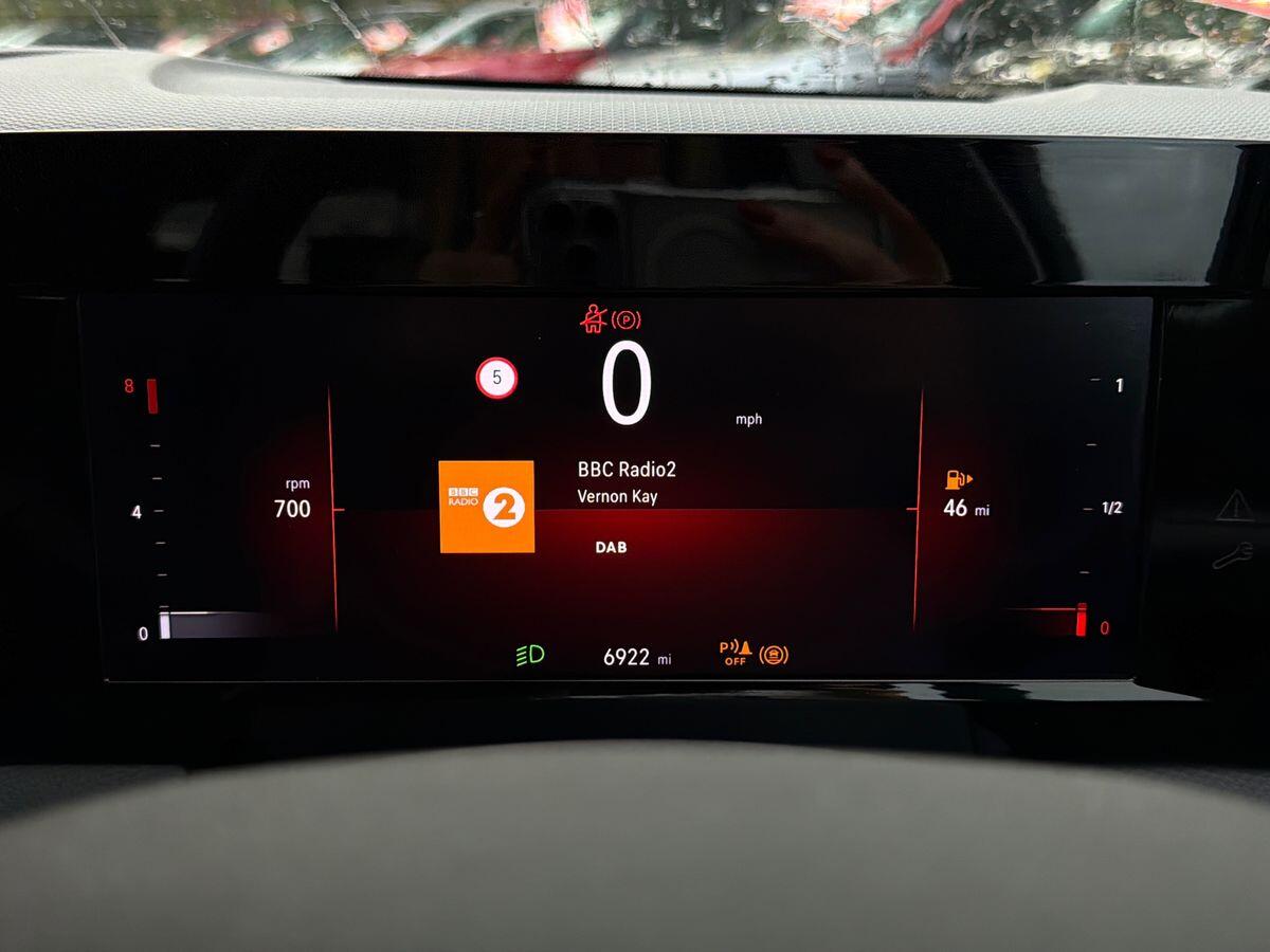 Used Vauxhall Astra 2022 for sale - 76730938: Photo 14