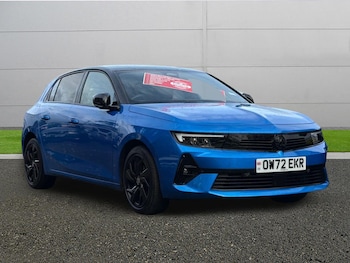 2022 (72) - 1.2 Turbo GS Line Hatchback 5dr Petrol Manual Euro 6 (s/s) (130 ps)