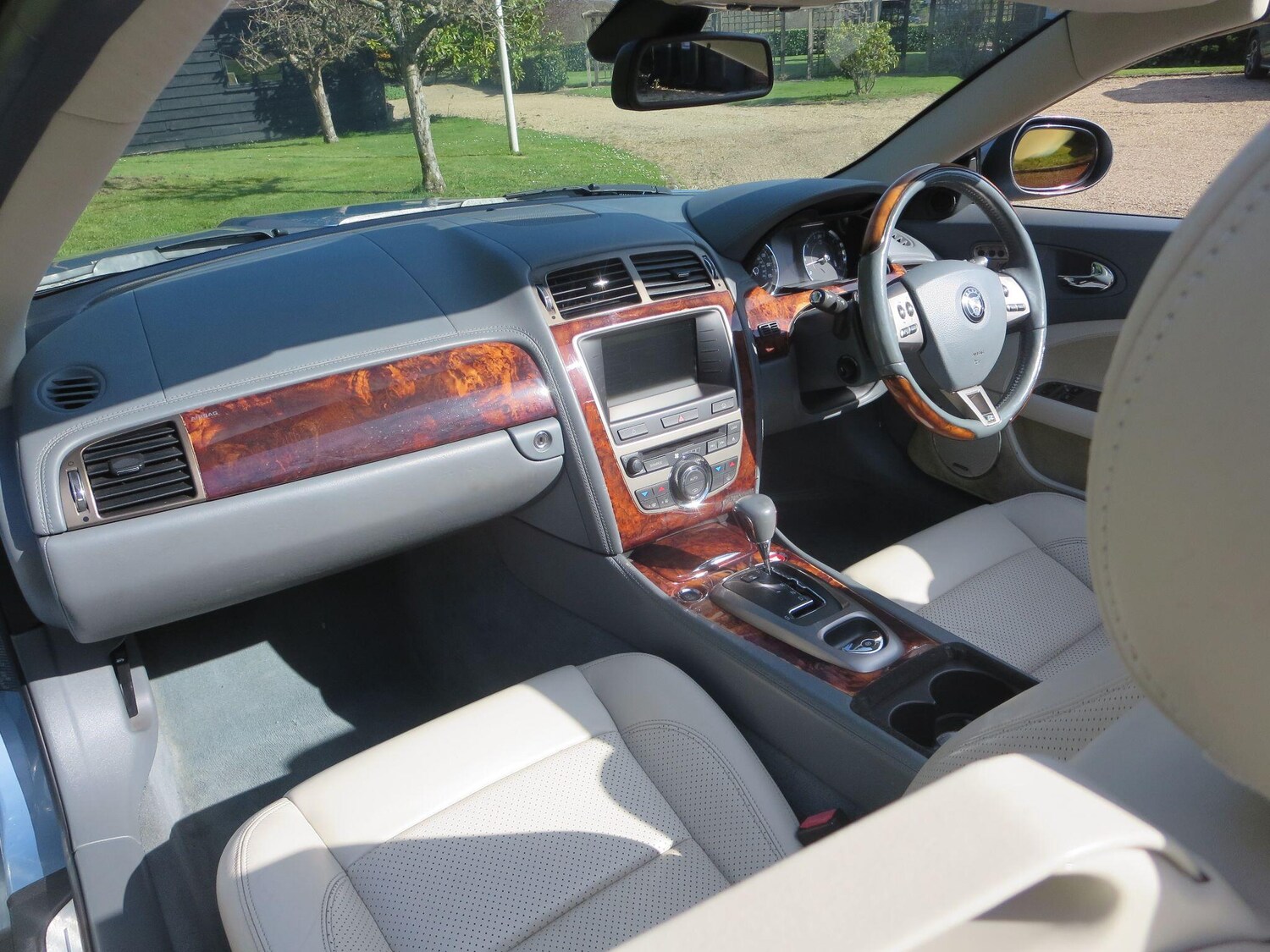 Used Jaguar XKR 2006 for sale - 78171187: Photo 13