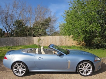 Used Jaguar XKR 2006 for sale - 78171187: Photo
