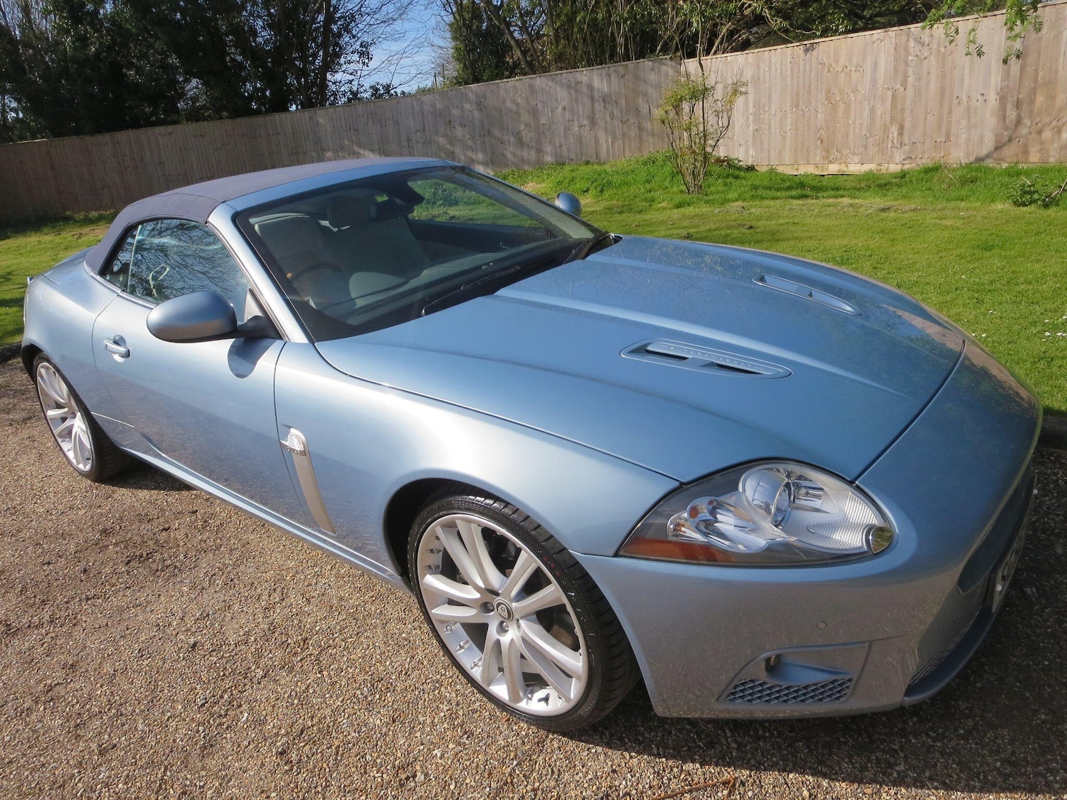Used Jaguar XKR 2006 for sale - 78171187: Photo 4