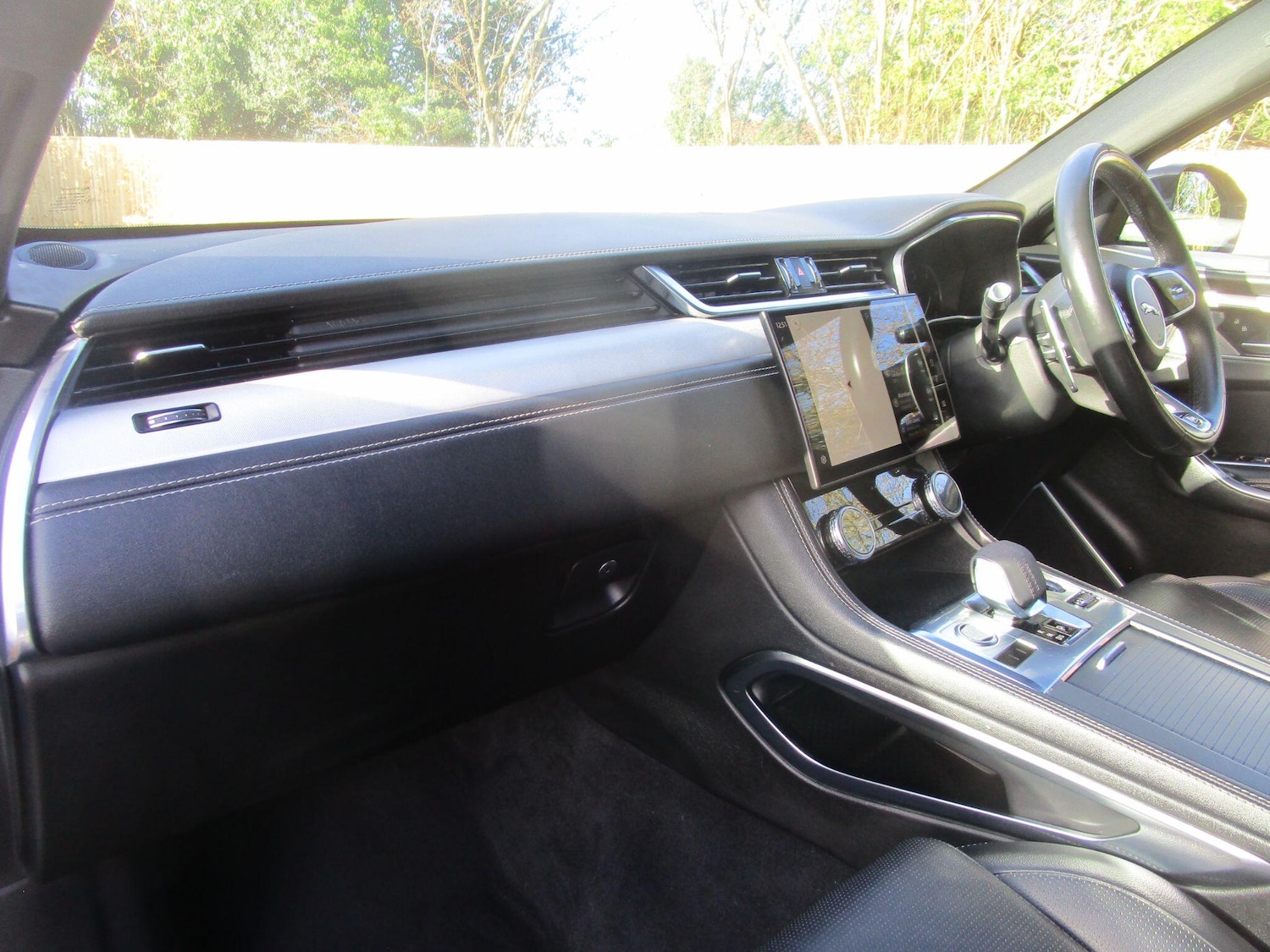 Used Jaguar F-Pace 2021 for sale - 76752776: Photo 31