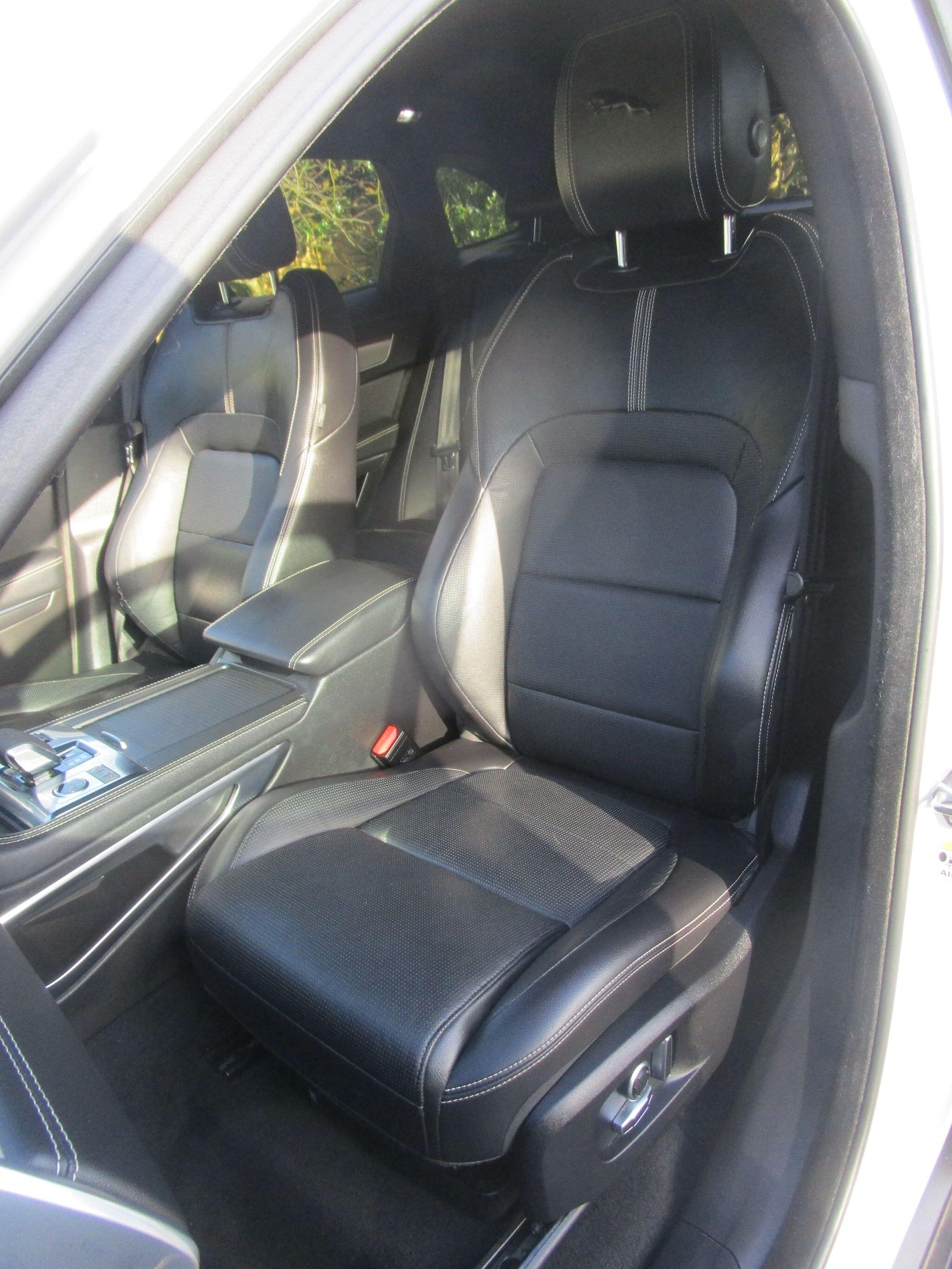 Used Jaguar F-Pace 2021 for sale - 76752776: Photo 33