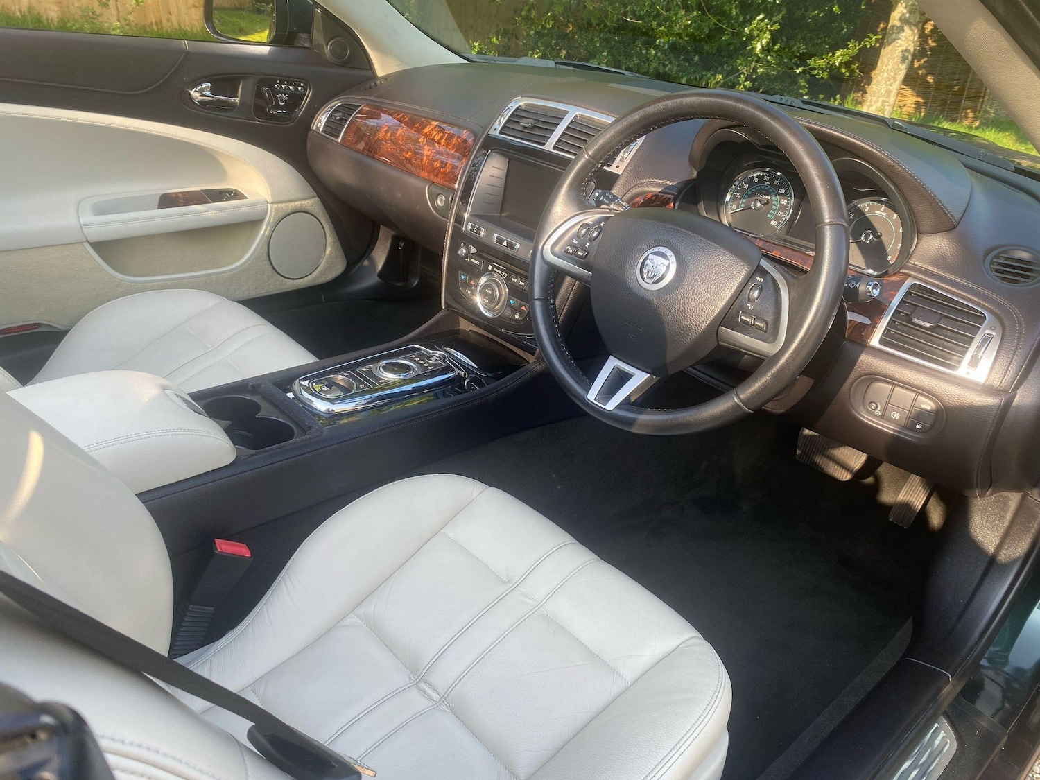 Used Jaguar F-Pace 2021 for sale - 76752776: Photo 39