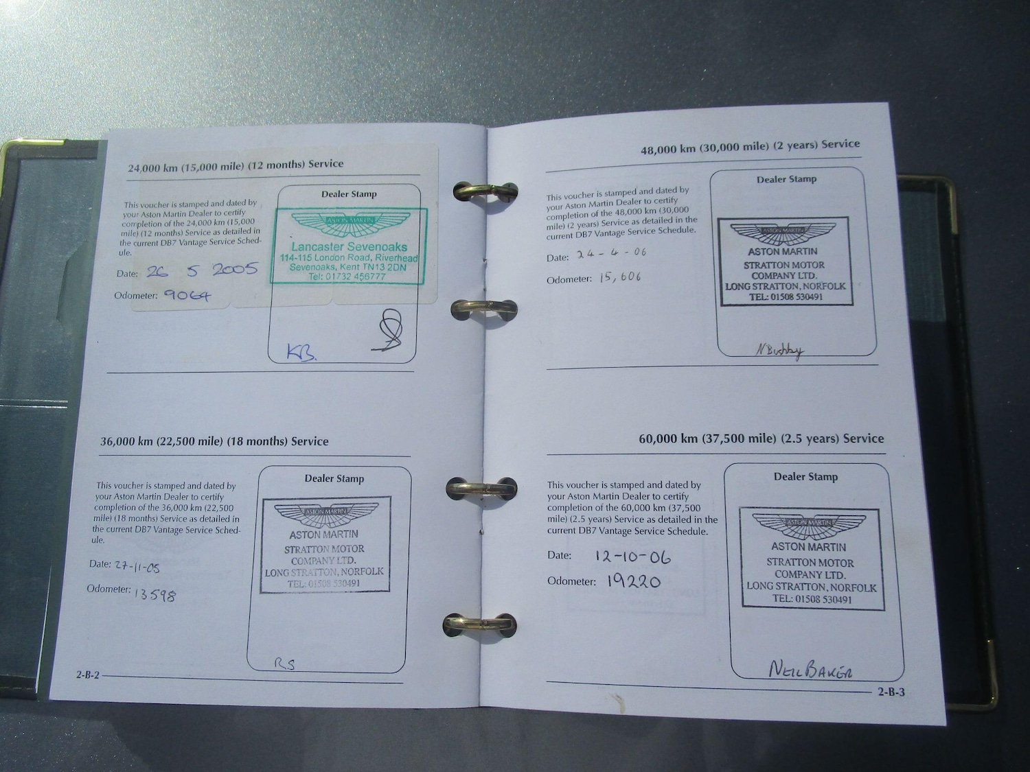 Used Aston Martin DB7 2004 for sale - 76989440: Photo 37