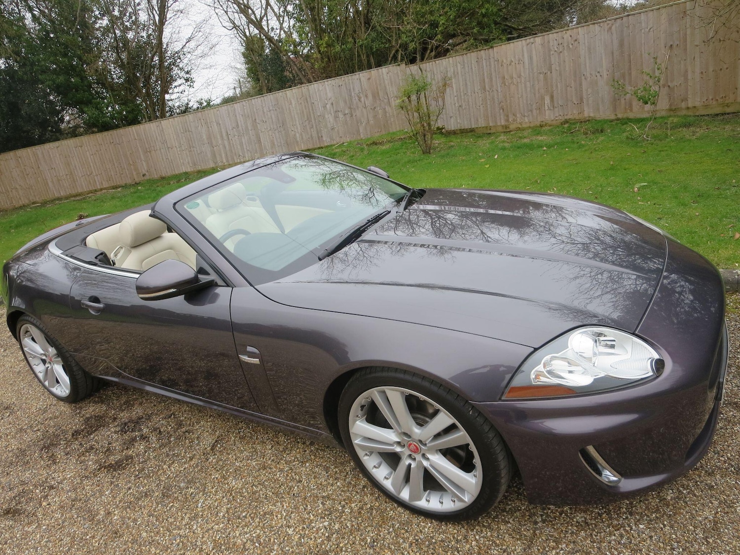 Used Jaguar XK 2009 for sale - 77625195: Photo 2