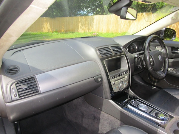 Used Jaguar XKR 2009 for sale - 74787571: Photo 25