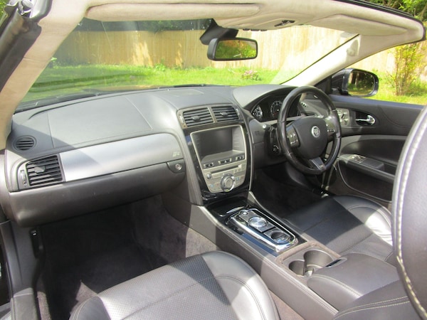 Used Jaguar XKR 2009 for sale - 74787571: Photo 26