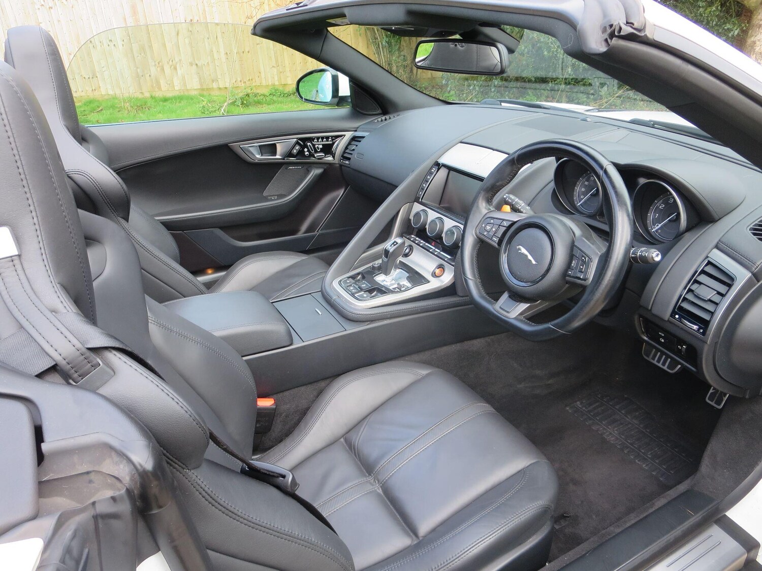 Used Jaguar F-Type for sale - 77823980: Photo 16