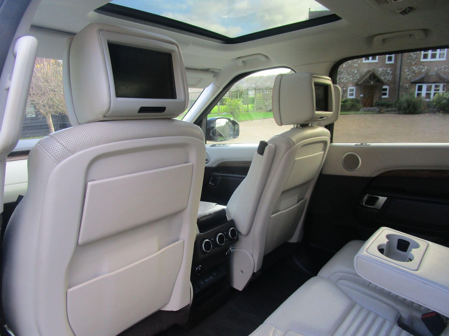 Used Land Rover Discovery 2017 for sale - 77029477: Photo 21