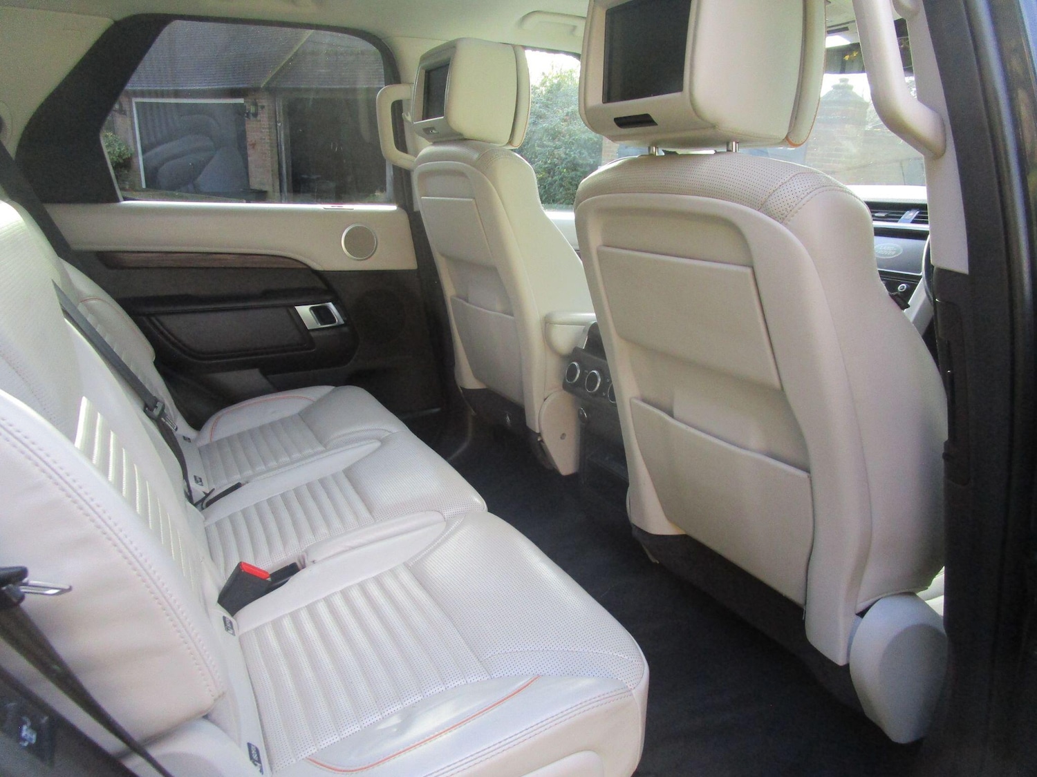 Used Land Rover Discovery 2017 for sale - 77029477: Photo 29