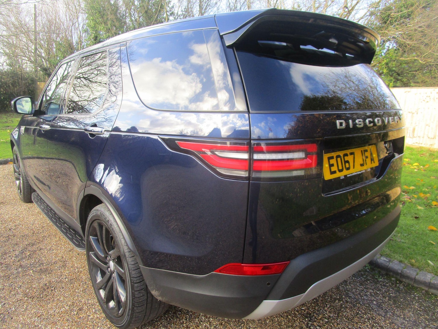 Used Land Rover Discovery 2017 for sale - 77029477: Photo 4