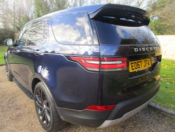 Used Land Rover Discovery 2017 for sale - 77029477: Photo