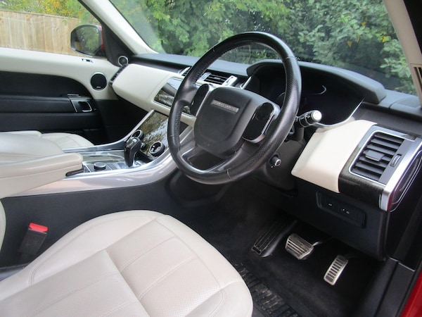 Used Land Rover Range Rover Sport 2018 for sale - 76239738: Photo 10