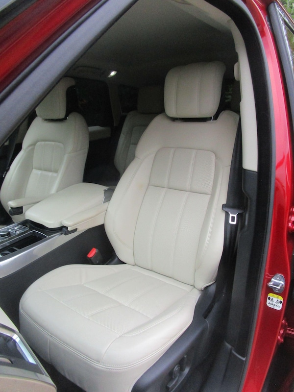 Used Land Rover Range Rover Sport 2018 for sale - 76239738: Photo 32