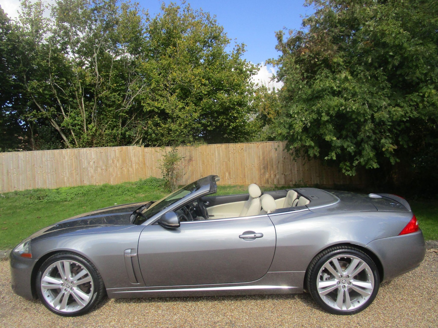 Used Jaguar XK 2009 for sale - 76137227: Photo 20