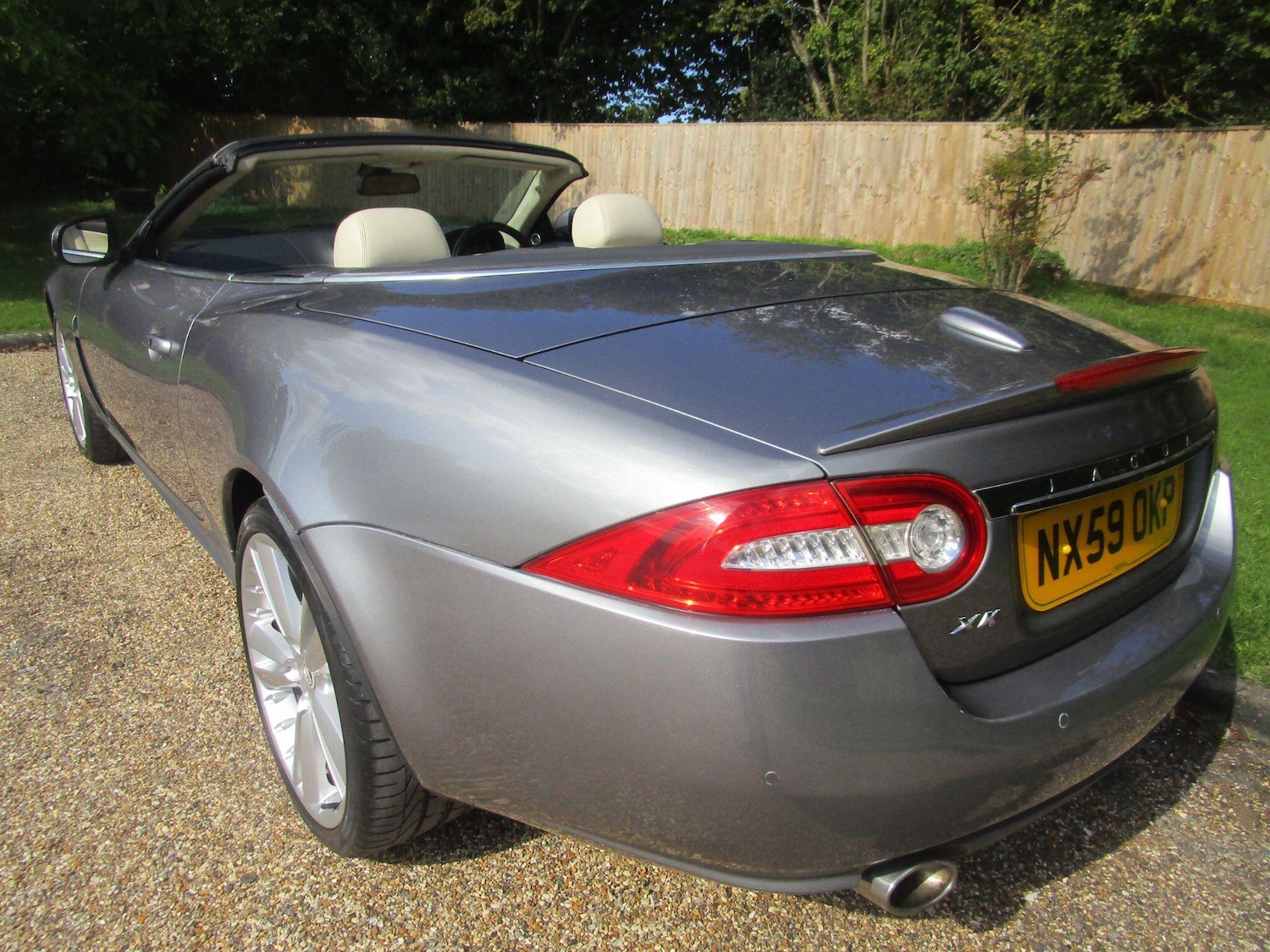 Used Jaguar XK 2009 for sale - 76137227: Photo 26