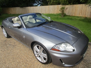 Used Jaguar XK 2009 for sale - 76137227: Photo 2