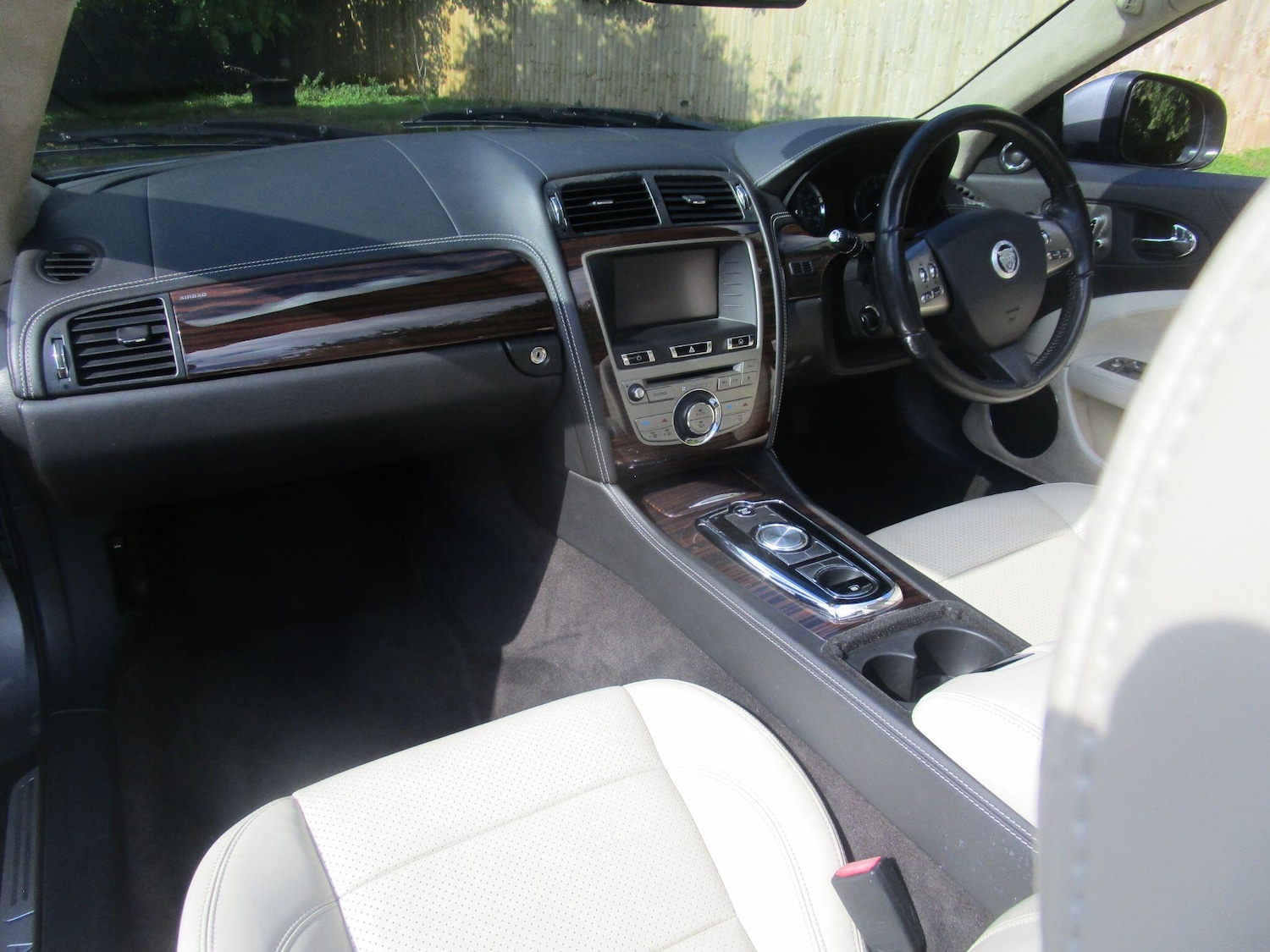 Used Jaguar XK 2009 for sale - 76137227: Photo 30