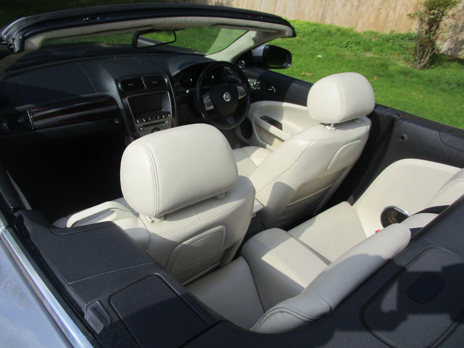 Used Jaguar XK 2009 for sale - 76137227: Photo 31