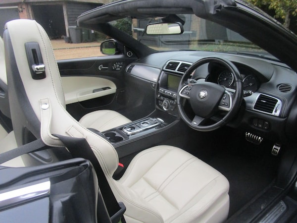 Used Jaguar XK 2015 for sale - 76294897: Photo 35