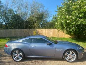 (13) - 5.0 V8 Portfolio Auto Euro 5 2dr