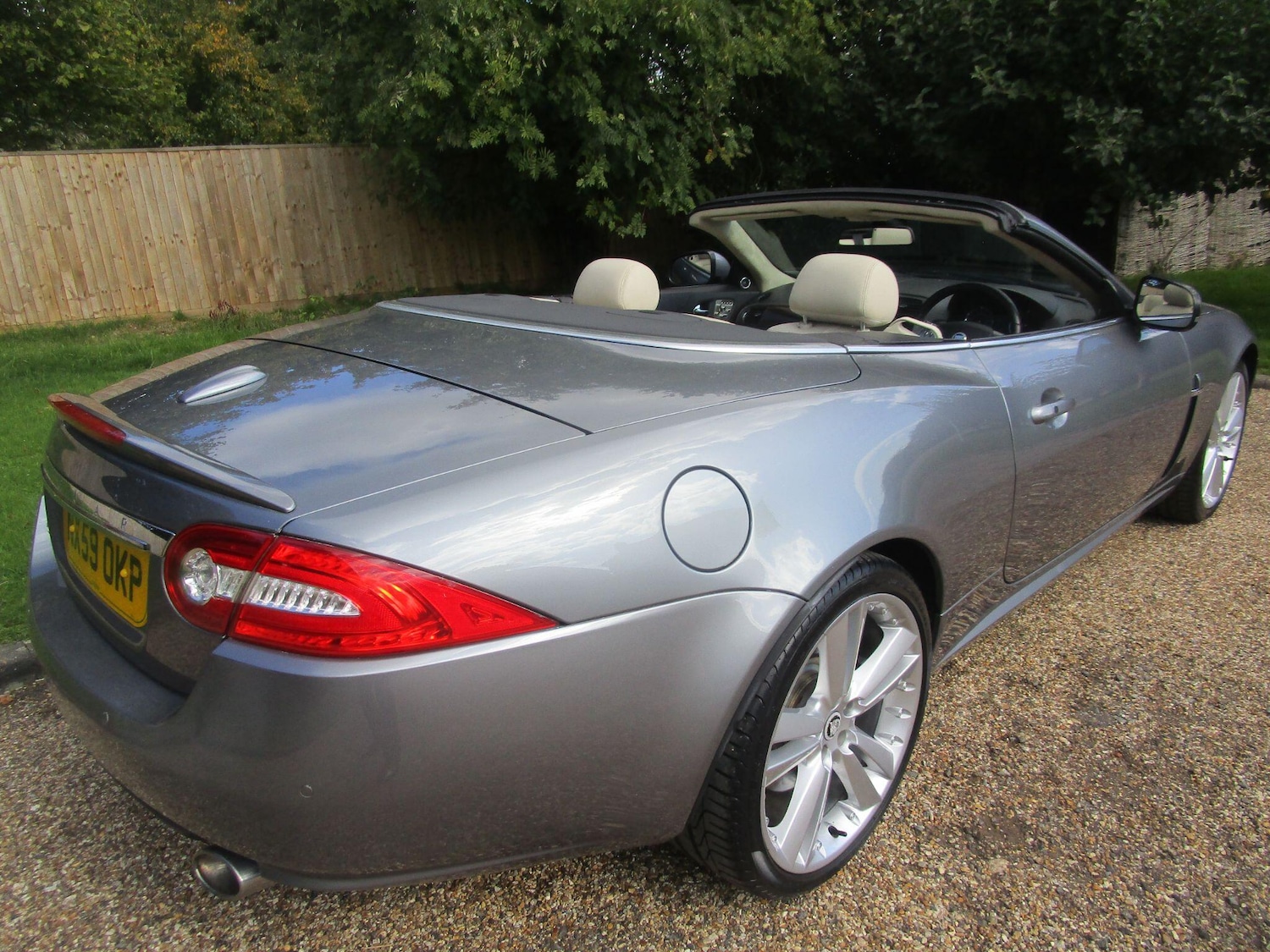 Used Jaguar XK 2009 for sale - 76995595: Photo 9