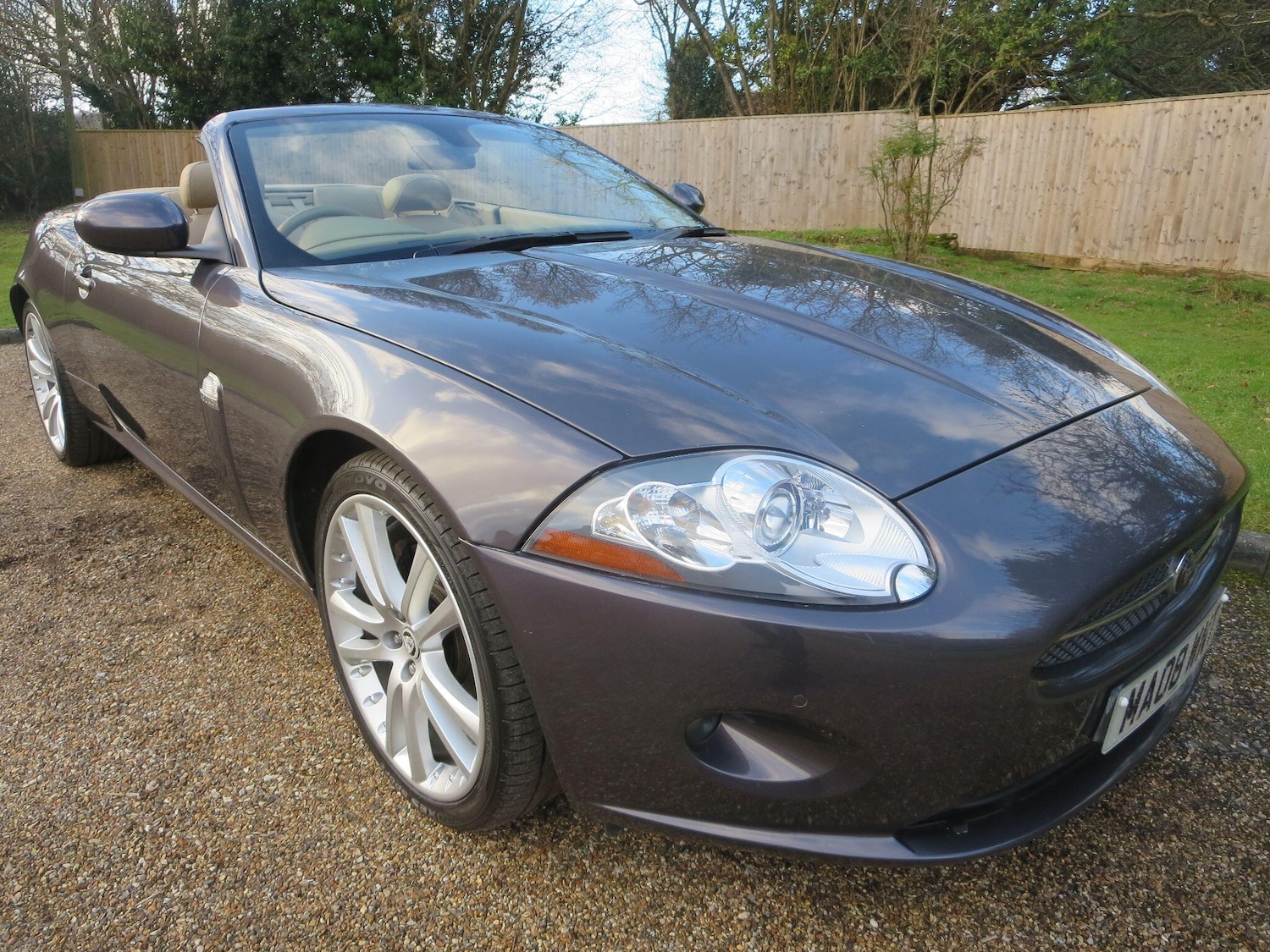 Used Jaguar XK 2008 for sale - 77455330: Photo 2