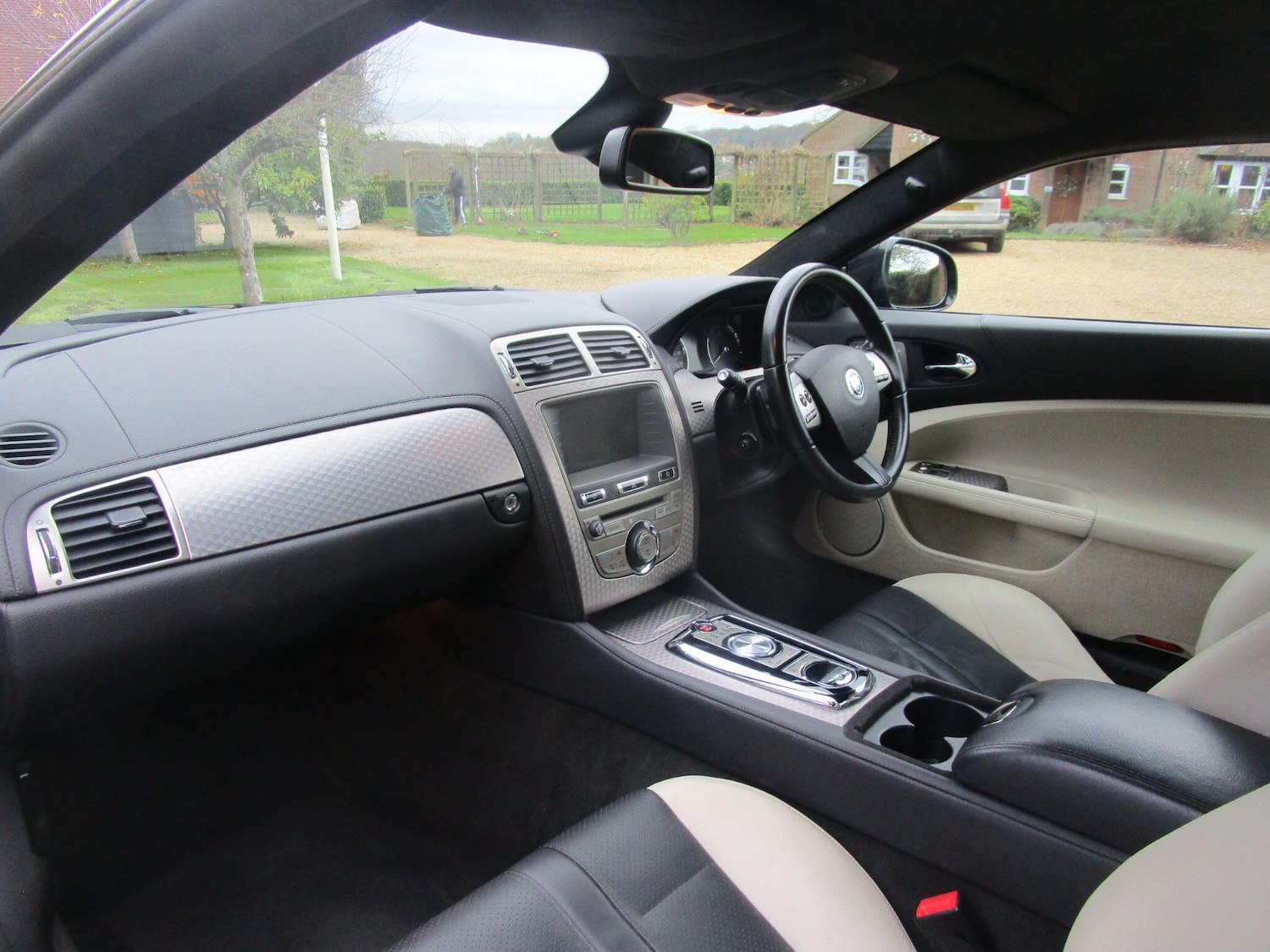 Used Jaguar XK 2011 for sale - 77029525: Photo 14