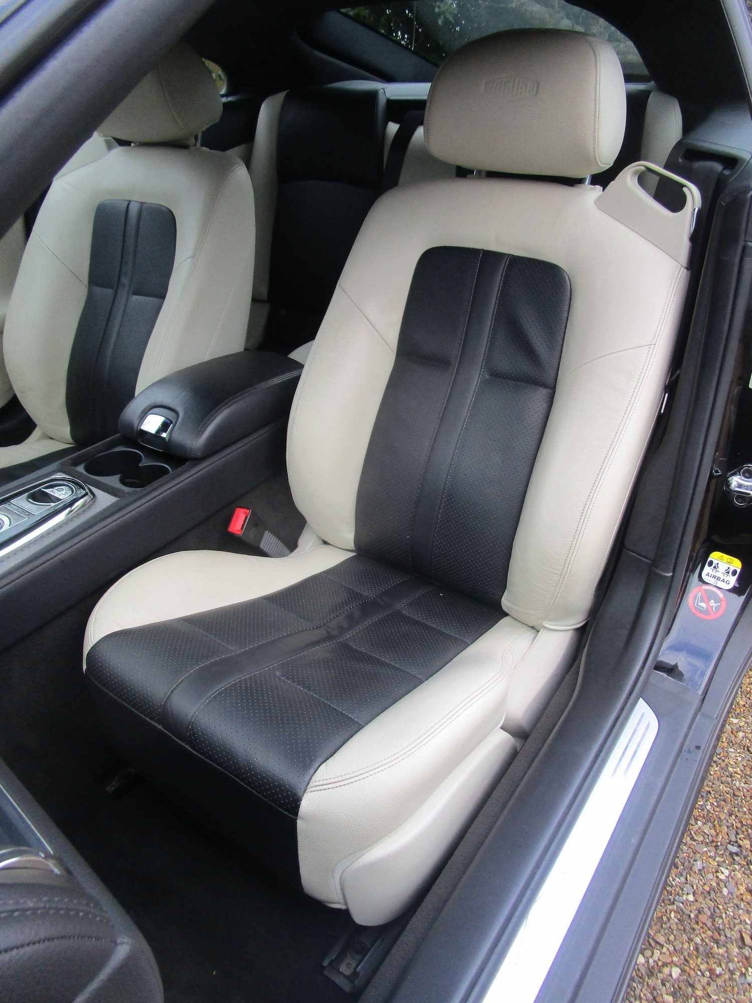 Used Jaguar XK 2011 for sale - 77029525: Photo 27