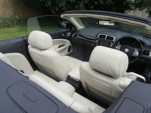 Used Jaguar XK 2011 for sale - 75030668: Photo 14