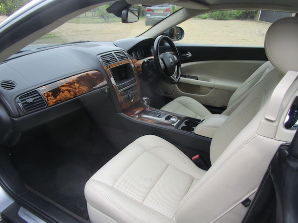 Used Jaguar XKR 2008 for sale - 75431137: Photo 15