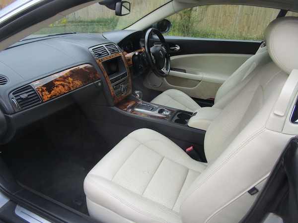 Used Jaguar XKR 2008 for sale - 75431137: Photo 25
