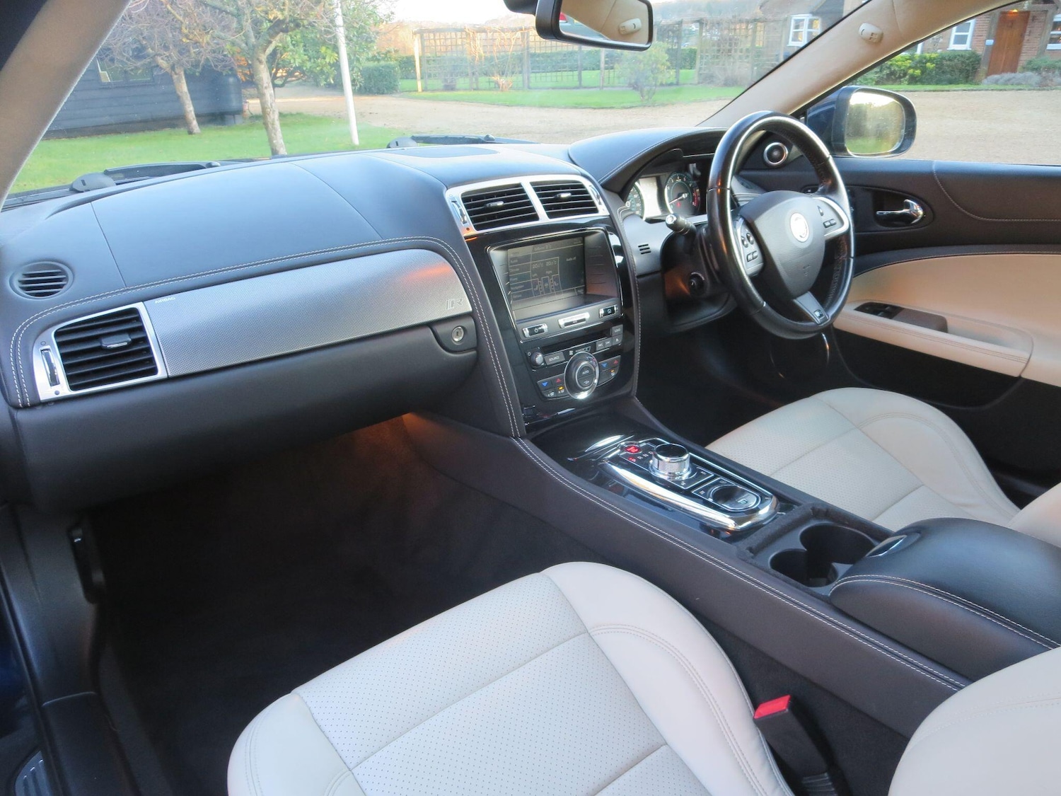 Used Jaguar XK 2014 for sale - 77646774: Photo 14