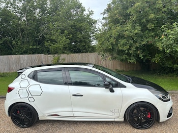 Used Renault Clio 2015 for sale - 78998997: Photo