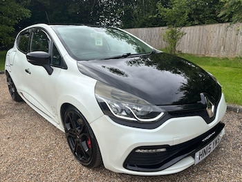 Used Renault Clio 2015 for sale - 78998997: Photo
