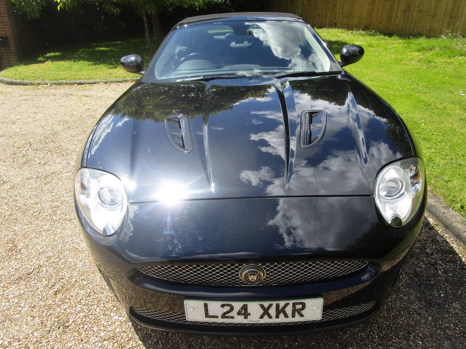 Used Jaguar XKR 2008 for sale - 76994437: Photo 8