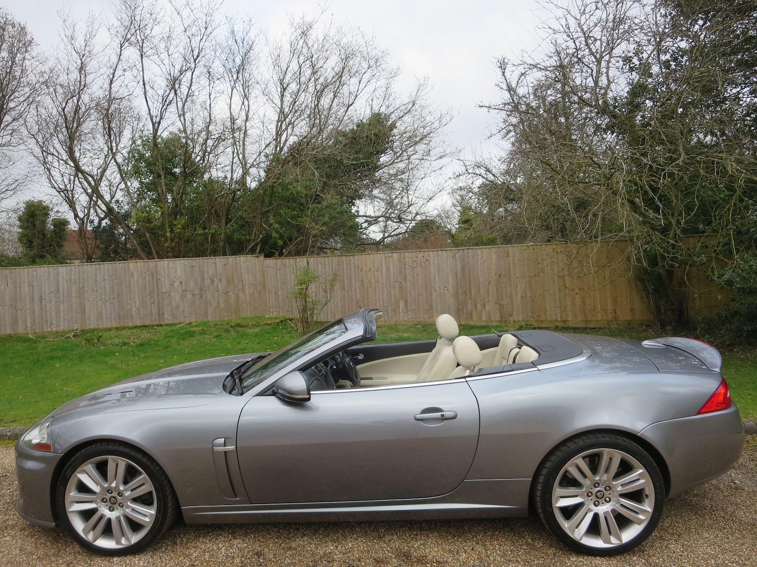 Used Jaguar XK 2010 for sale - 77682892: Photo 21