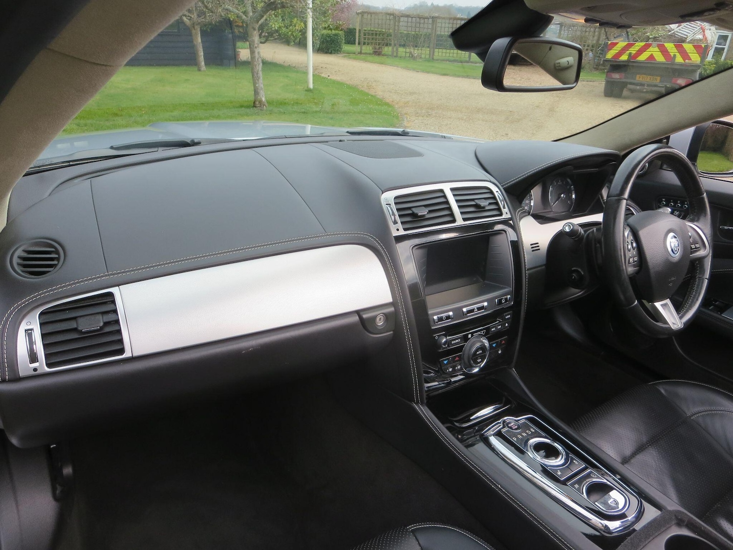 Used Jaguar XK 2012 for sale - 78006299: Photo 16