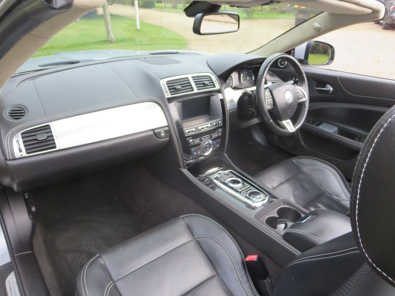 Used Jaguar XK 2012 for sale - 78006299: Photo 17