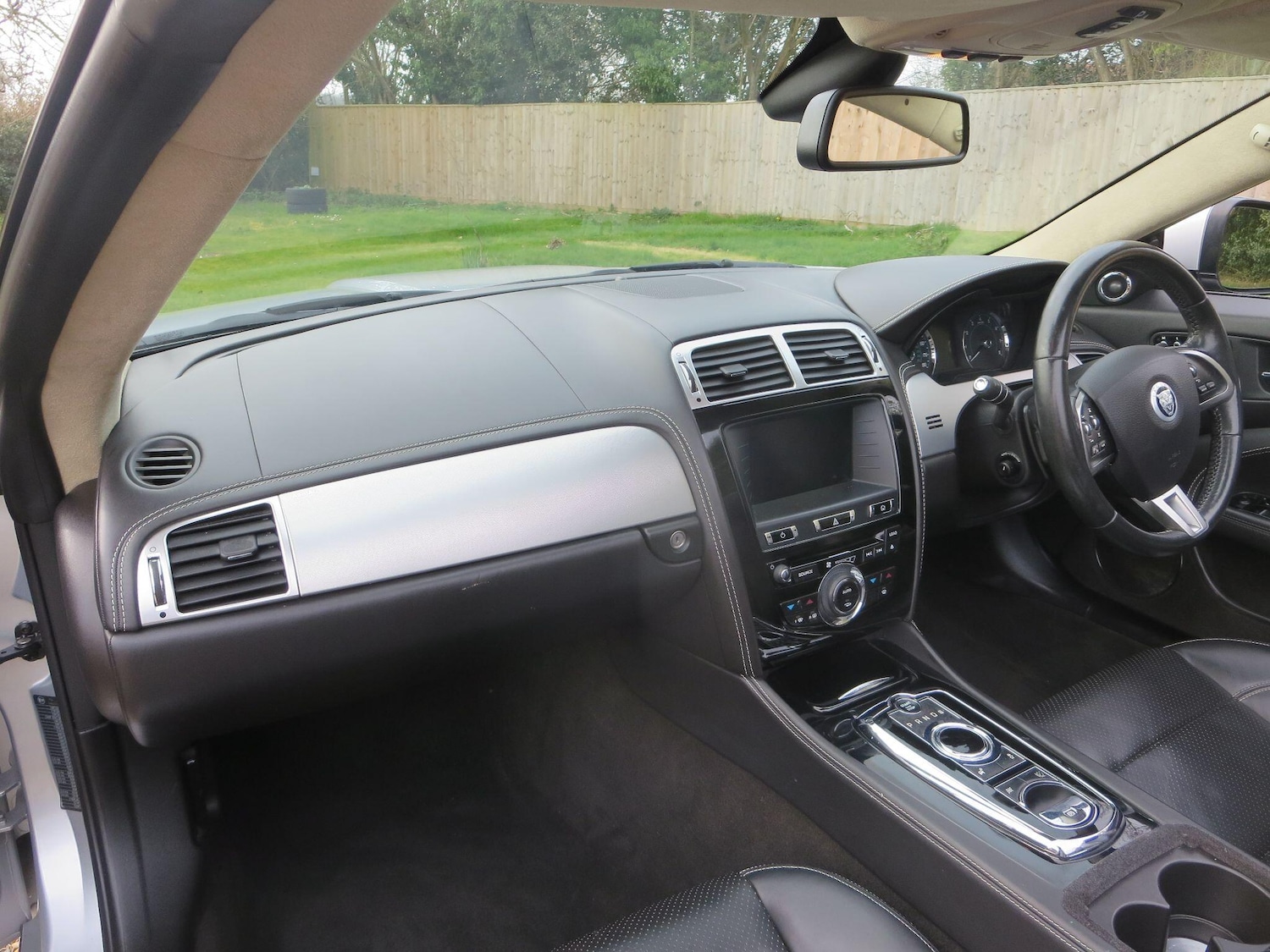 Used Jaguar XK 2012 for sale - 78006299: Photo 29