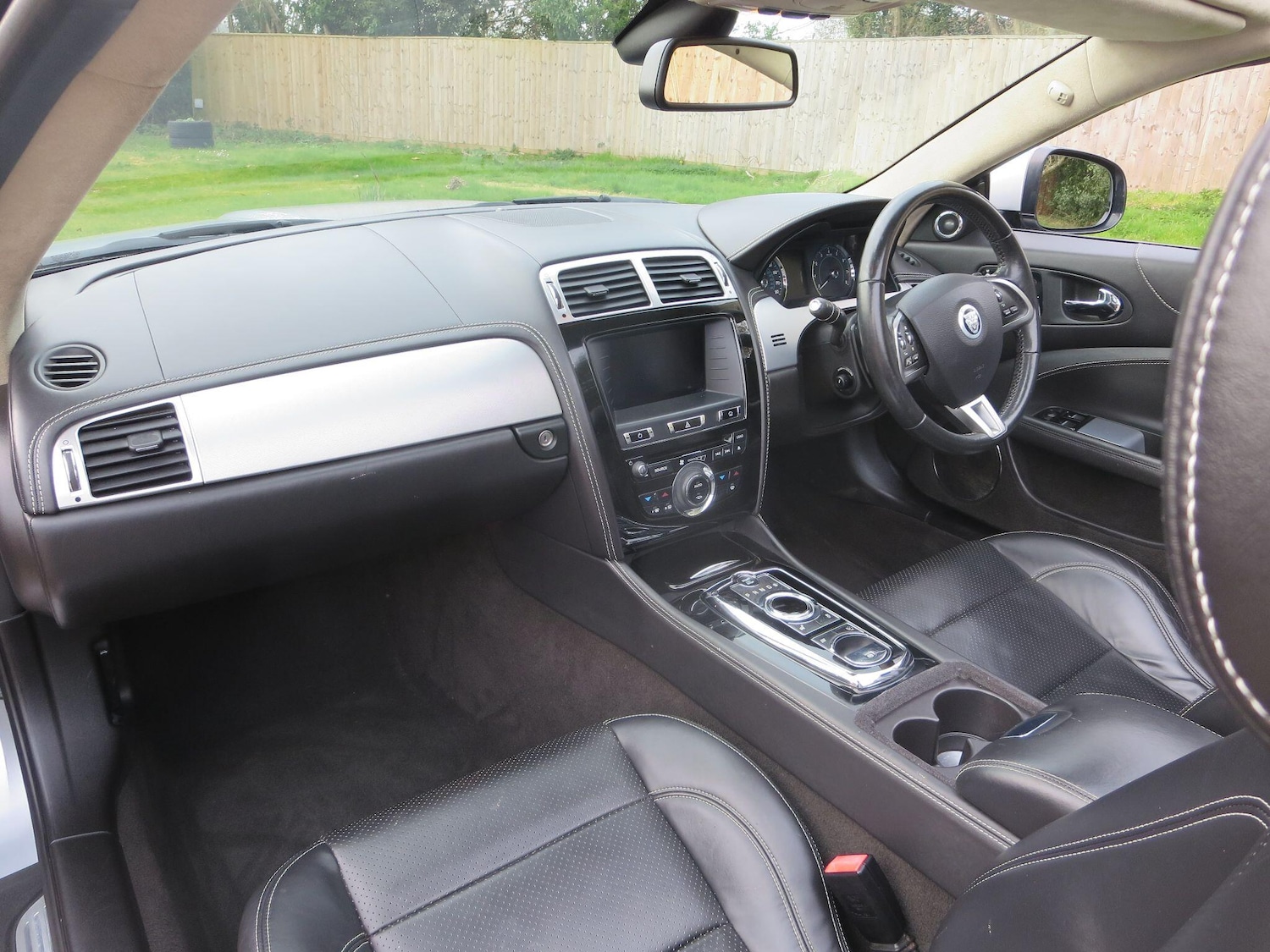 Used Jaguar XK 2012 for sale - 78006299: Photo 30