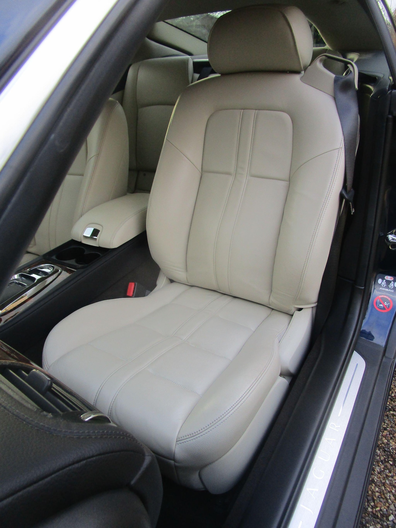 Used Jaguar XK 2008 for sale - 77156375: Photo 14