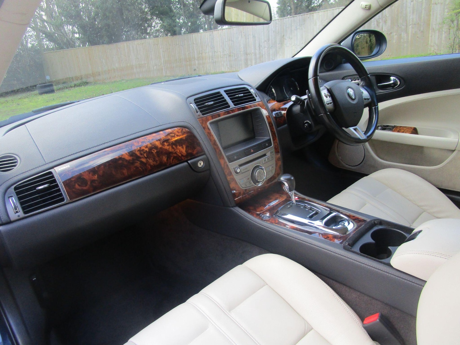 Used Jaguar XK 2008 for sale - 77156375: Photo 24