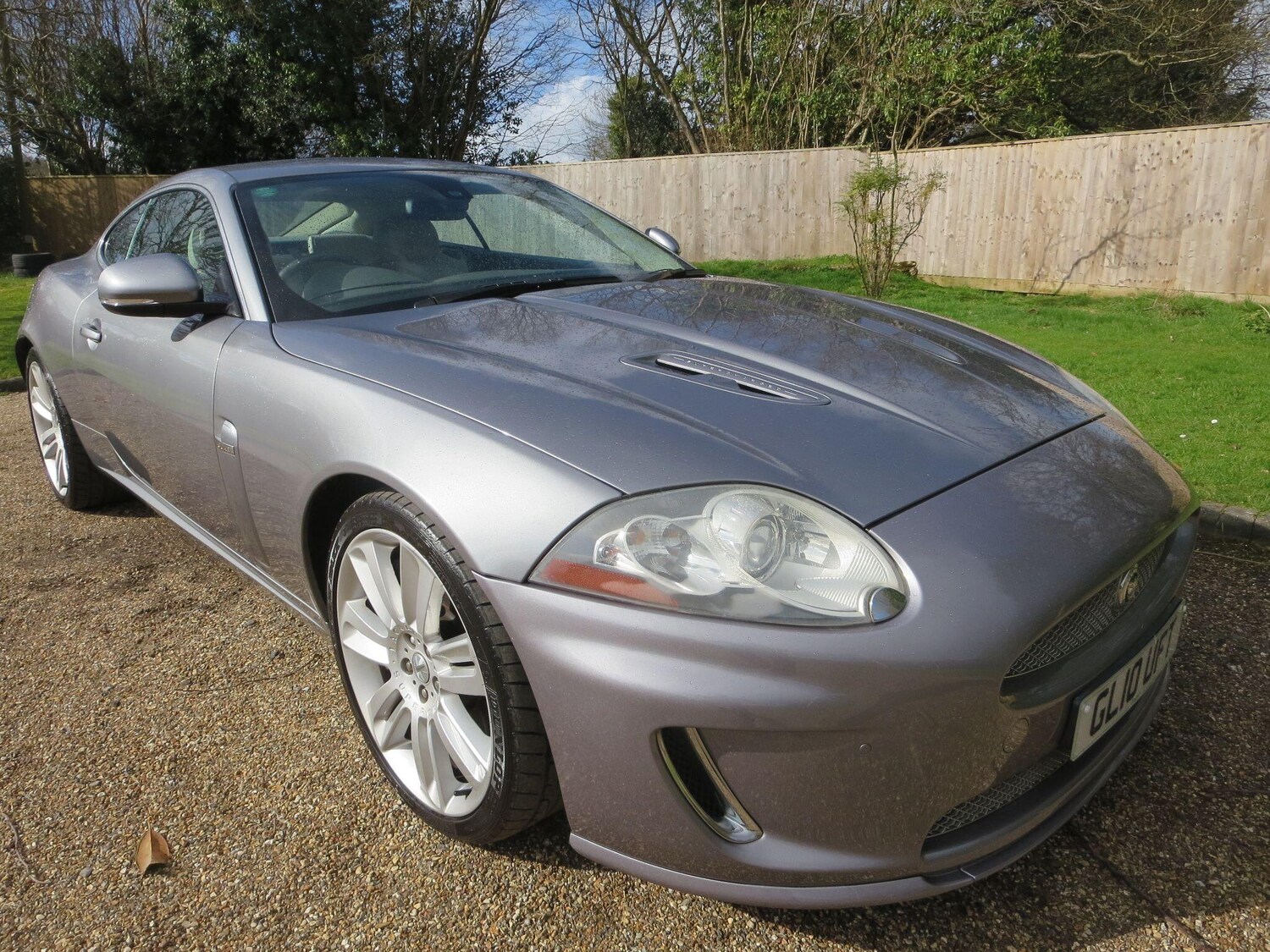 Used Jaguar XK 2010 for sale - 77853366: Photo 2