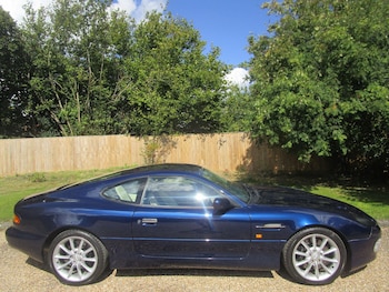 2001 (Y) - 5.9 Vantage 2dr