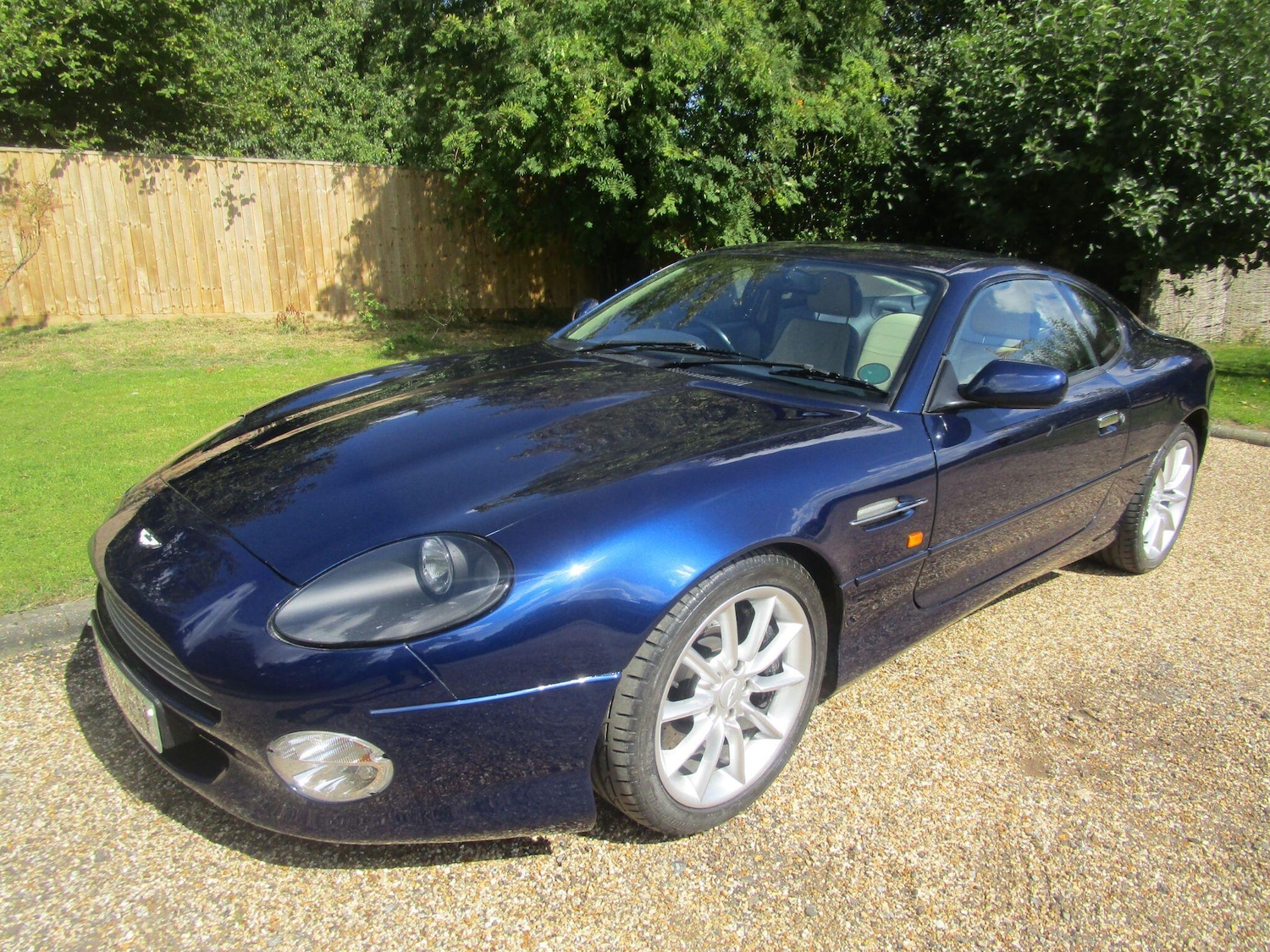 Used Aston Martin DB7 2001 for sale - 76043001: Photo 24