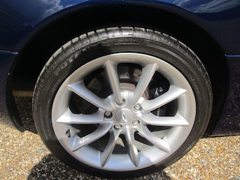 Used Aston Martin DB7 2001 for sale - 76043001: Photo