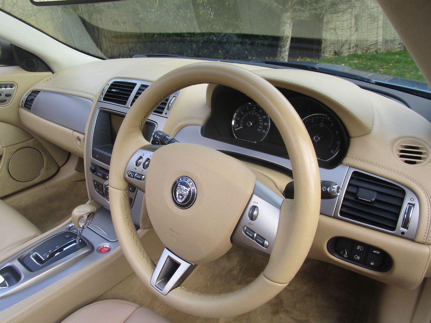 Used Jaguar XK 2006 for sale - 77156063: Photo 12