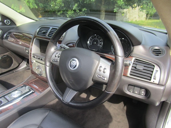 Used Jaguar XK 2009 for sale - 75729373: Photo 12